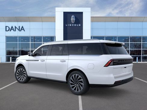 New 2026 Lincoln Navigator L Black Label image 4