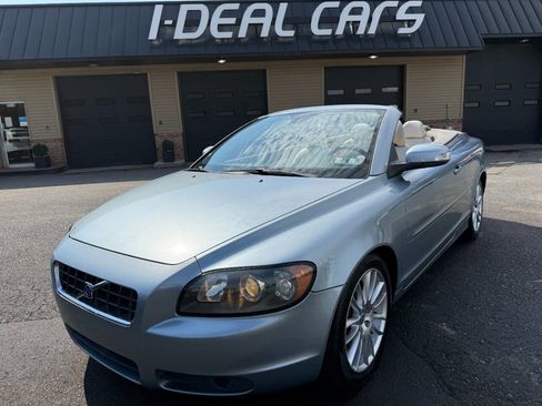 Used 2008 Volvo C70 T5 image 1