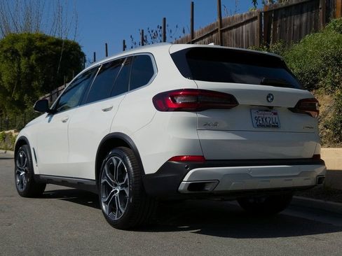 Used 2023 BMW X5 xDrive40i w/ Parking Assistance Package image 31