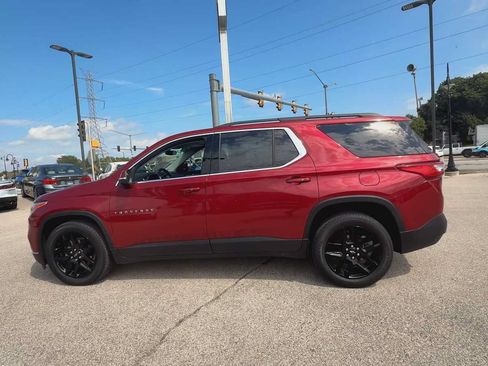 Certified 2021 Chevrolet Traverse LT w/ LPO, Floor Liner Package AWD/4WD image 5