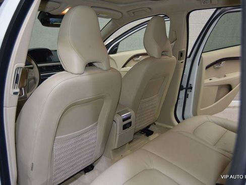 Used 2015 Volvo XC70 T5 Premier image 20