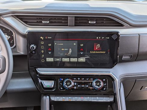 New 2026 GMC Sierra 1500 Denali w/ Denali Reserve Package AWD/4WD image 36