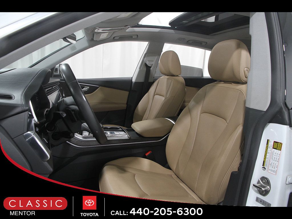 Used 2019 Audi Q8 Prestige AWD/4WD image 5