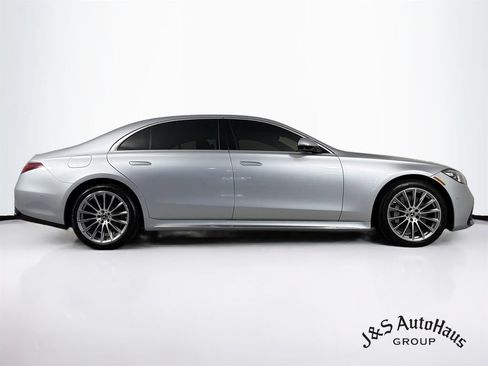 Used 2023 Mercedes-Benz S 500 4MATIC image 8