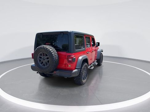 Used 2024 Jeep Wrangler Unlimited Sport AWD/4WD image 8