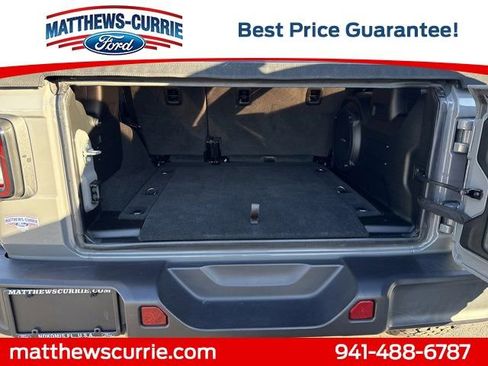 Used 2023 Jeep Wrangler Unlimited Rubicon w/ Xtreme 35 Tire Package image 13