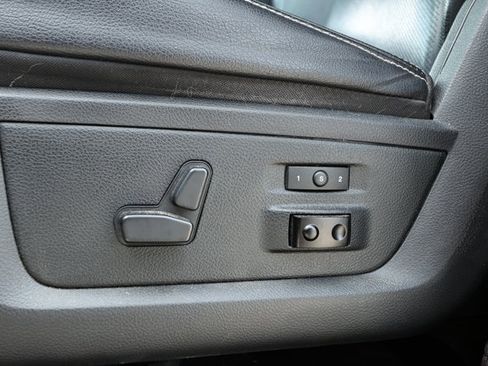 Used 2017 RAM 2500 Laramie w/ Sport Appearance Group AWD/4WD image 24