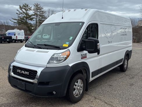 Used 2020 RAM ProMaster 2500 w/ Premium Appearance Group image 2