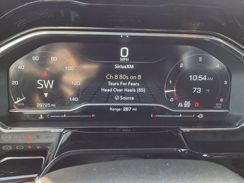 Used 2023 GMC Sierra 1500 Elevation image 13