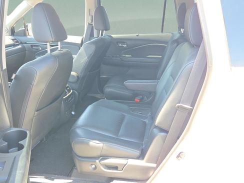 Certified 2018 Honda Pilot Elite image 10
