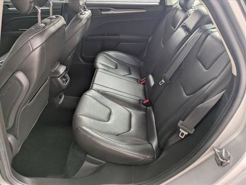 Used 2014 Ford Fusion Titanium FWD image 16