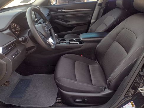 Used 2021 Nissan Altima 2.5 SV image 14