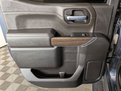 Used 2021 Chevrolet Silverado 1500 LT Trail Boss image 28