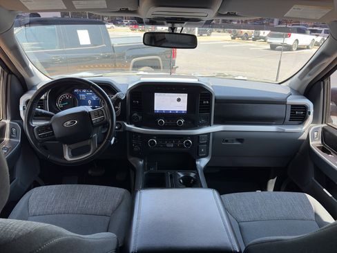 Used 2022 Ford F150 XLT w/ Equipment Group 301A Mid AWD/4WD image 11