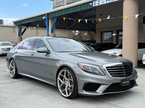 Used 2014 Mercedes-Benz S 63 AMG S 63 AMG 4MATIC Sedan 4D w/ Rear Seat Package image 3