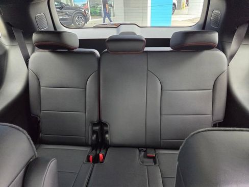 New 2026 Chevrolet Traverse RS image 17