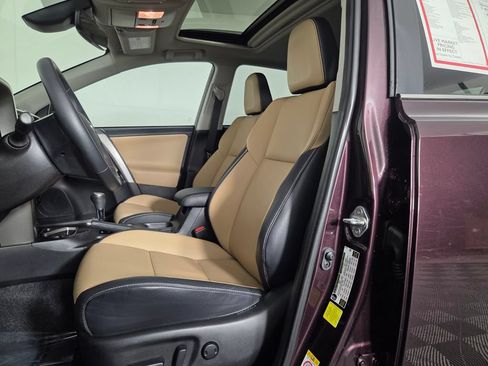 Used 2018 Toyota RAV4 Limited FWD image 9
