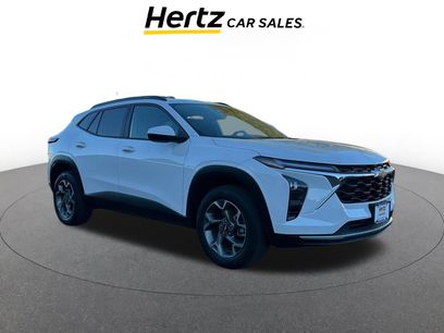 Used 2025 Chevrolet Trax LT