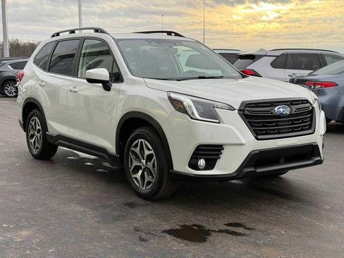 Certified 2022 Subaru Forester Premium w/ Popular Package #1 image 3