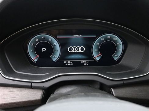 Used 2024 Audi Q5 2.0T Premium Plus image 11