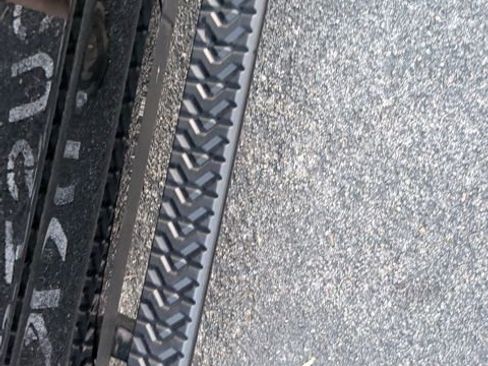 Certified 2025 Chevrolet Tahoe Z71 image 9