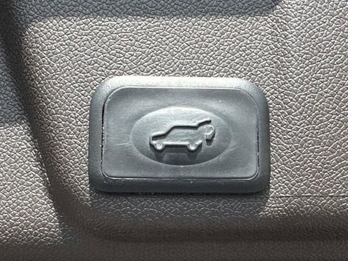 Used 2013 Buick Enclave Leather FWD image 14