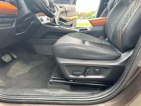 Used 2022 Mitsubishi Outlander SEL AWD/4WD image 22