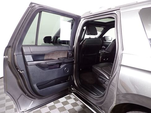 Used 2021 Ford Expedition Max Limited AWD/4WD image 34