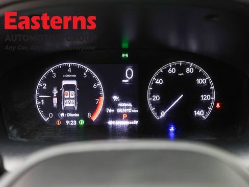 Used 2023 Honda HR-V LX image 16
