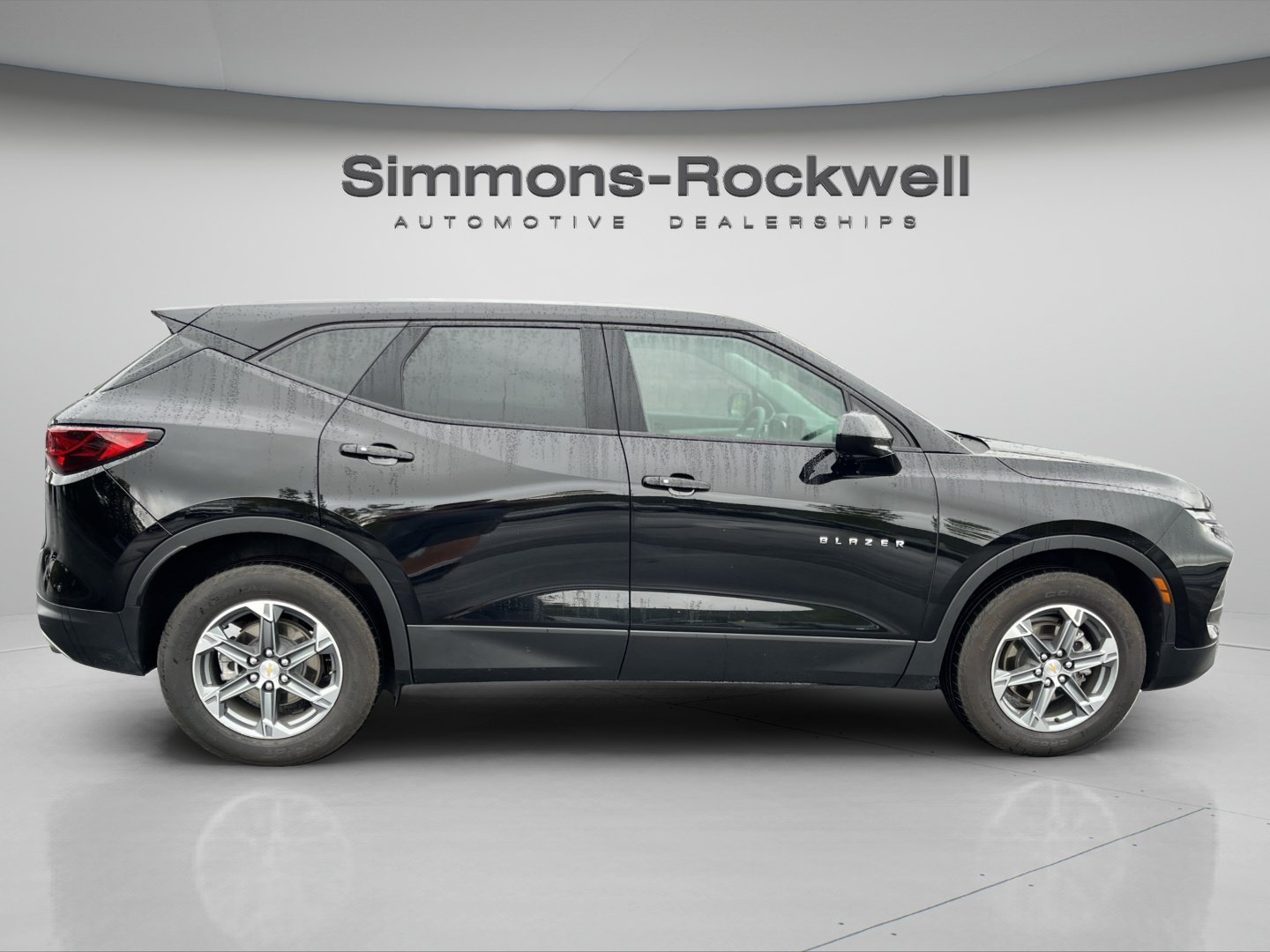 Used 2025 Chevrolet Blazer LT AWD/4WD image 6