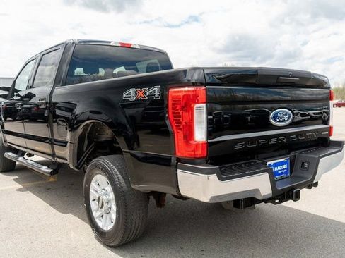 Used 2018 Ford F250 XLT AWD/4WD image 7