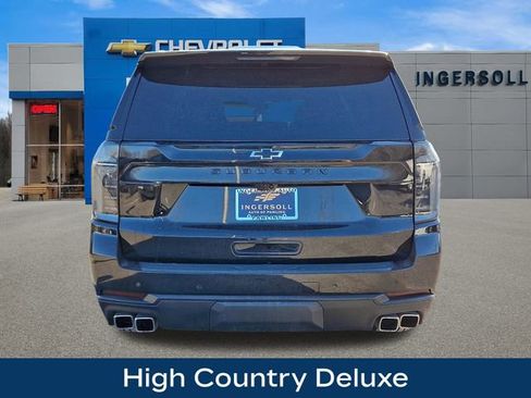 Used 2025 Chevrolet Suburban High Country image 7