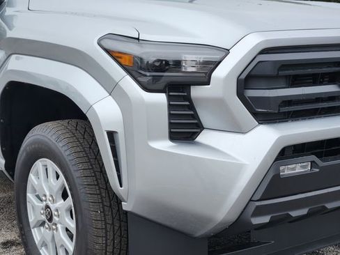 New 2026 Toyota Tacoma SR5 RWD image 7