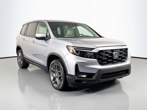 Certified 2023 Honda Passport EX-L image 3