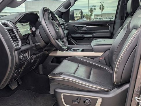 Used 2019 RAM 1500 Laramie w/ Sport Appearance Package image 13