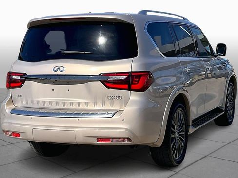 Used 2023 INFINITI QX80 Premium Select image 13
