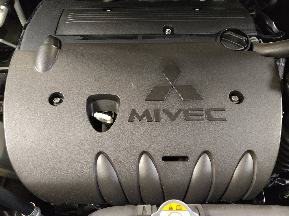 Used 2025 Mitsubishi Outlander Sport AWD image 30