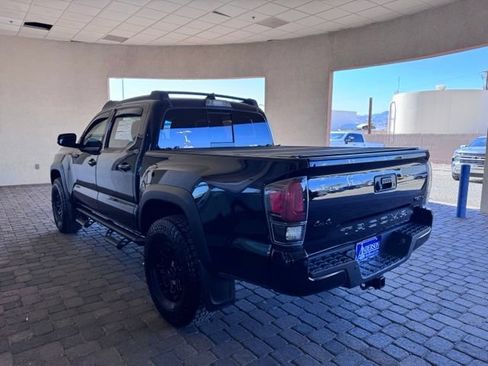 Used 2019 Toyota Tacoma TRD Pro AWD/4WD image 3