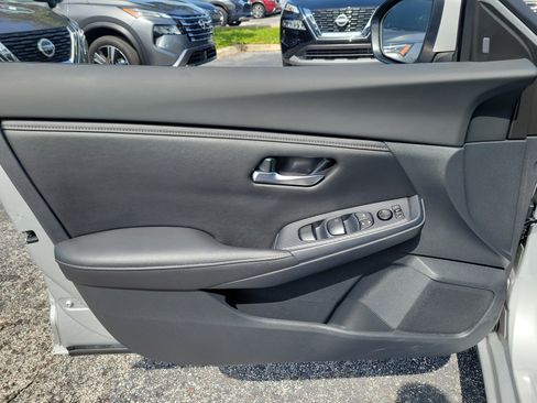 Certified 2023 Nissan Sentra SV w/ All-Weather Package FWD image 9