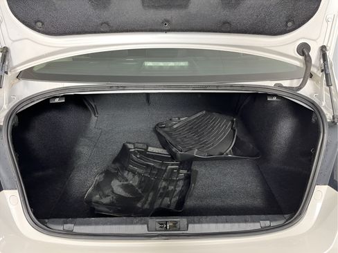 Used 2019 Subaru Legacy 3.6R Limited AWD/4WD image 20