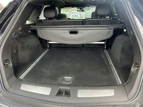 Certified 2022 Cadillac XT5 Premium Luxury image 10