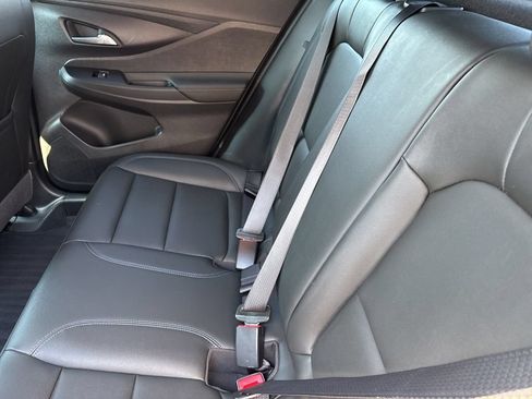 Used 2024 Buick Envista Sport Touring w/ Convenience I Package FWD image 40