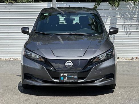 Used 2025 Nissan Leaf S FWD image 7