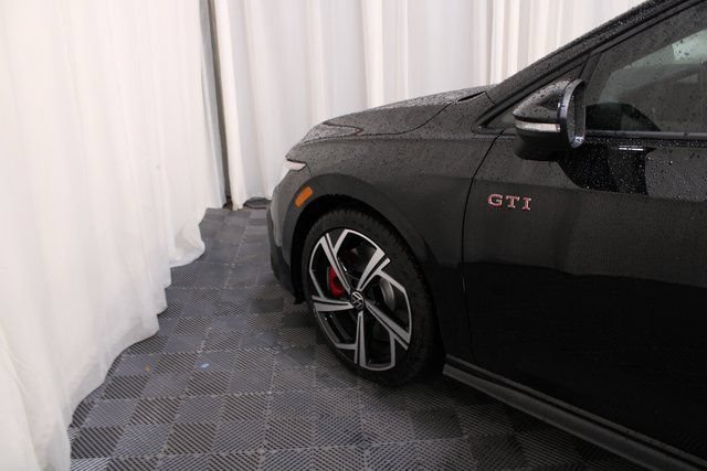 New 2026 Volkswagen GTI SE FWD image 19