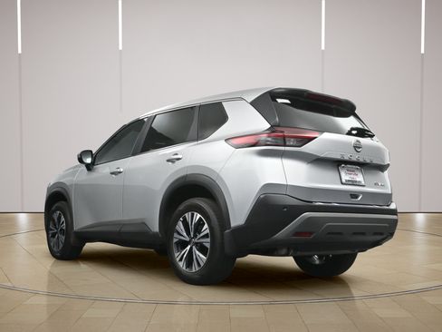 Certified 2023 Nissan Rogue SV AWD/4WD image 27