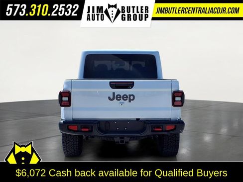 New 2026 Jeep Gladiator Rubicon w/ Steel Power Dome Hood Package AWD/4WD image 5