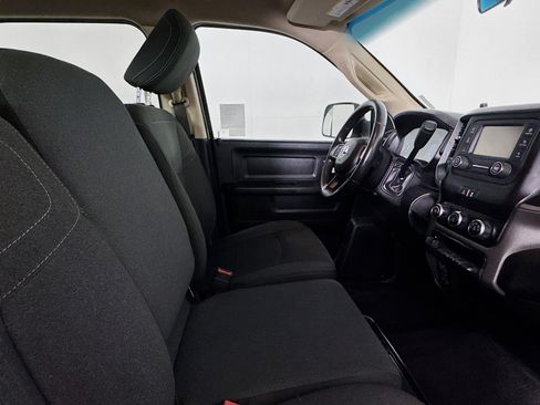 Used 2019 RAM 3500 Tradesman image 27