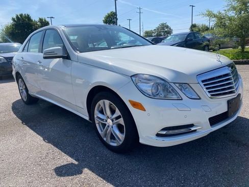 Used 2011 Mercedes-Benz E 350 4MATIC Sedan image 1
