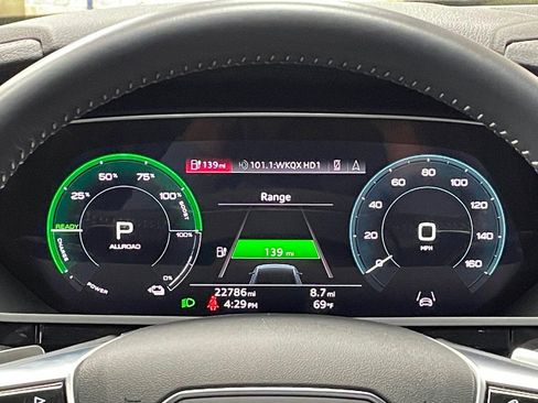 Used 2021 Audi e-tron Premium w/ Convenience Plus Package image 29