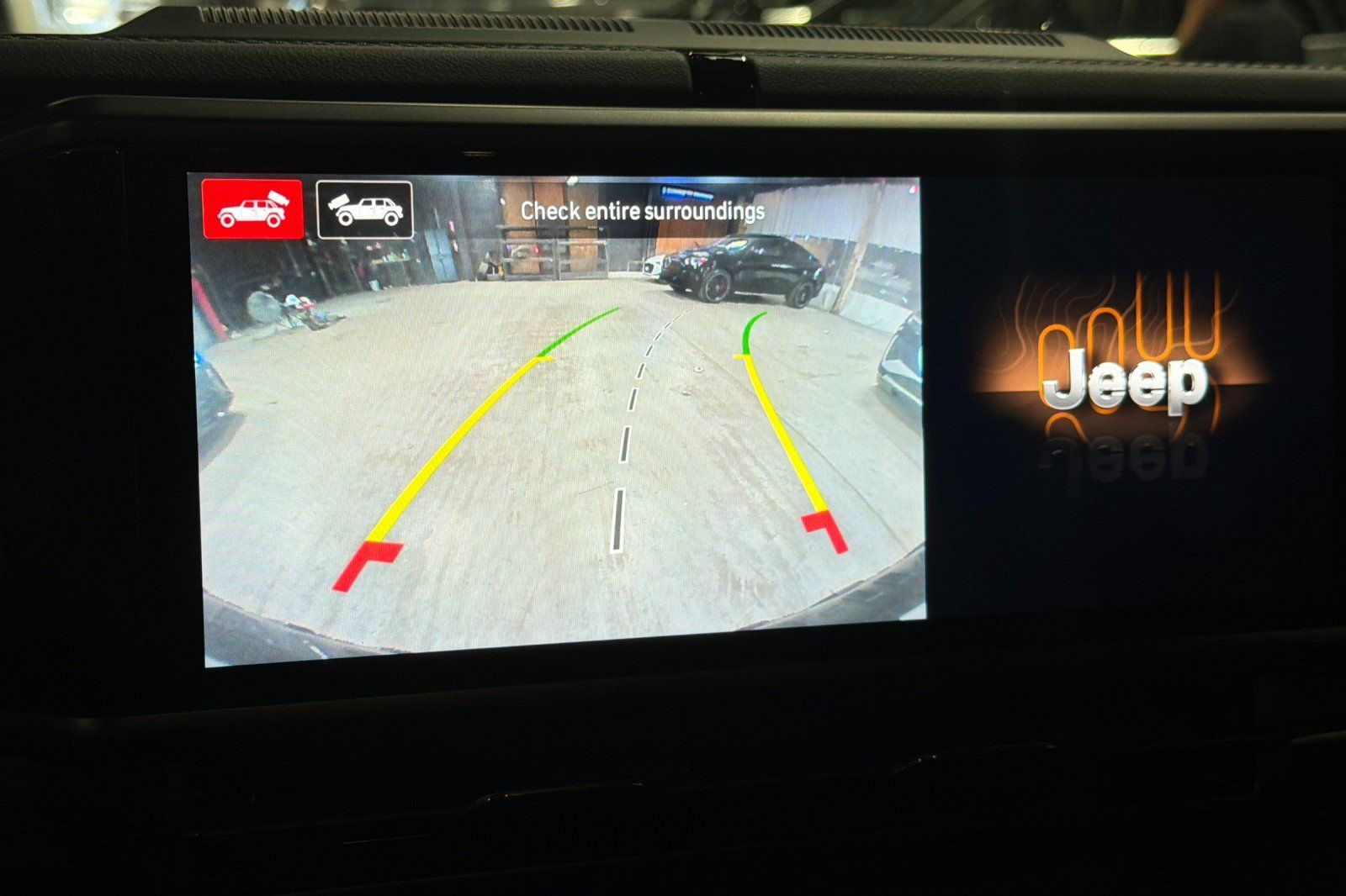 Used 2024 Jeep Wrangler Unlimited Rubicon 4xe AWD/4WD image 19